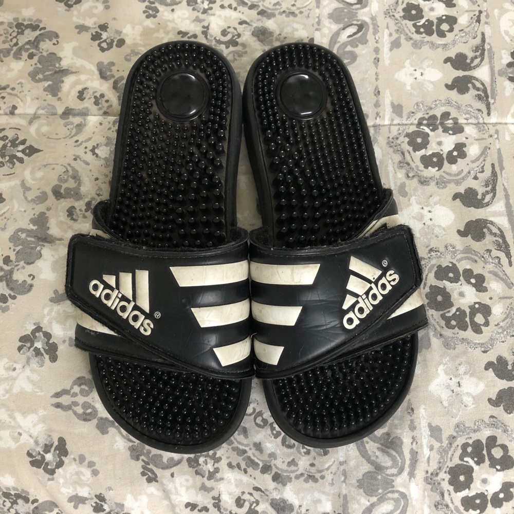 Adidas slides size 6